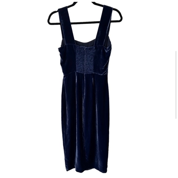 NWT Reformation Dress in Danube Velvet Size 4 - Picture 4 of 11